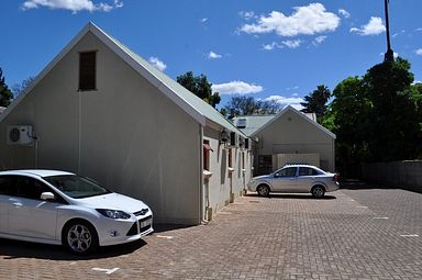 88 Baron van Reede Guesthouse - Oudtshoorn