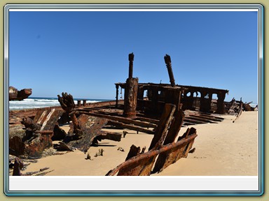S.S. Maheno - 75 Mile Drive Beach/ Fraser Island (QLD)