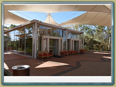 Ayers Rock Resort-Sails in the Desert, Yulara (NT)