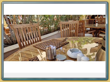 The Breakers Diving & Surfing Lodge